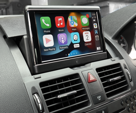 Land Cruiser 79 CarPlay